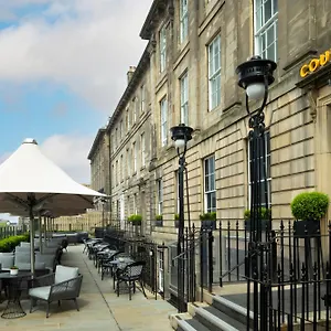 Courtyard By Marriott 4* Edinburgh